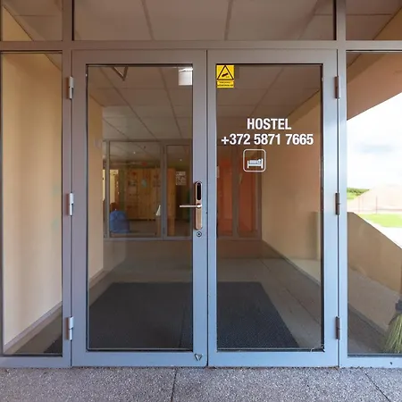 Spordikeskuse * Kadrina