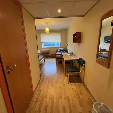 Spordikeskuse * Kadrina