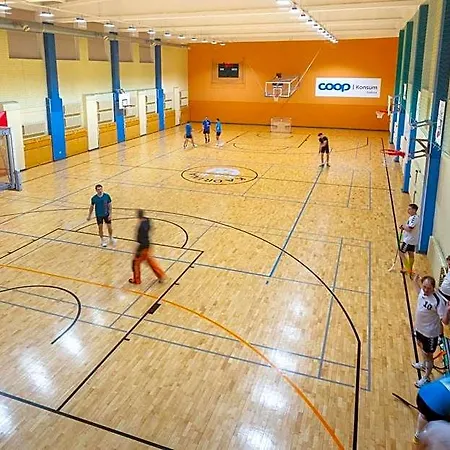 Spordikeskuse Hostel *